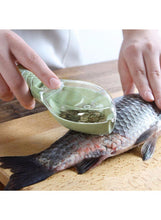 Load image into Gallery viewer, Fish Skin Cleaning Peeler With Cover

