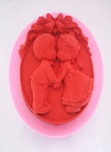 Load image into Gallery viewer, Fondant Sugar Mold Silicone Craft mold
